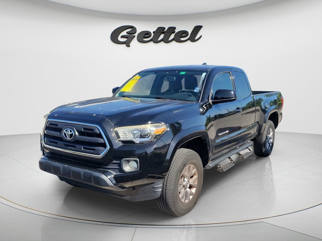 Used 2017 Toyota Tacoma SR5 w/ Tow Package video 2