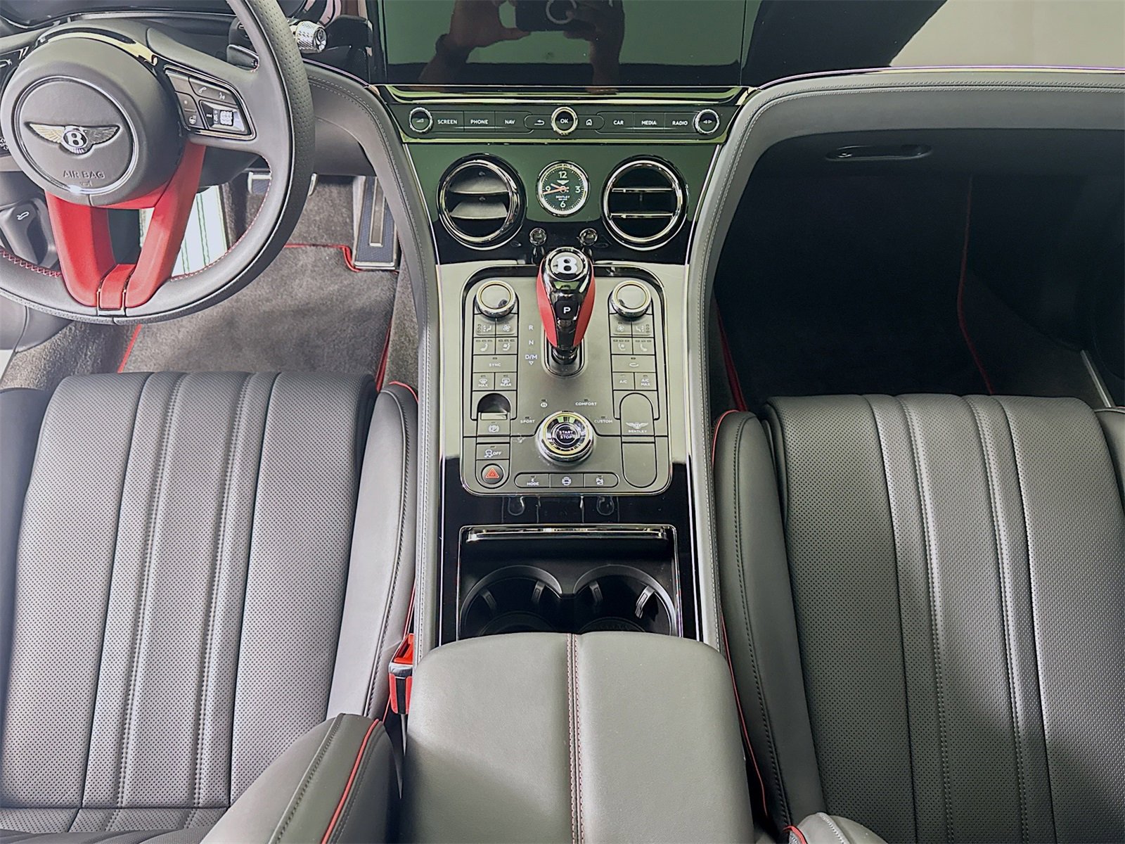 Used 2025 Bentley Continental GT image 23