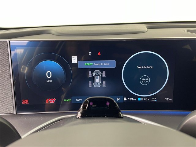 New 2026 Hyundai Ioniq 9 SEL image 3