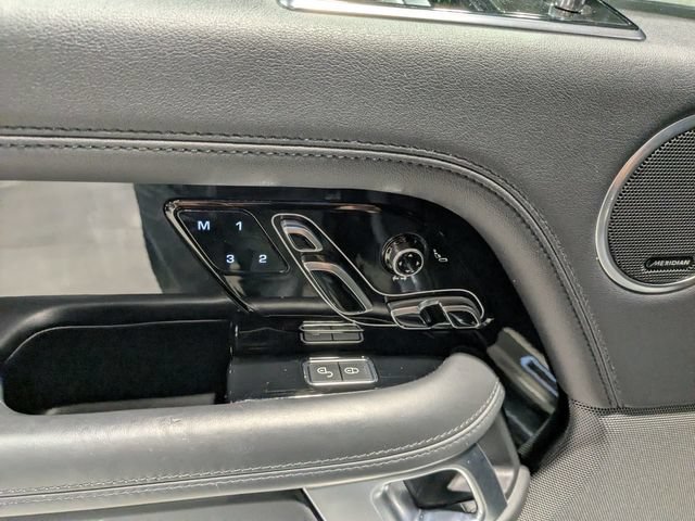 Used 2018 Land Rover Range Rover HSE AWD/4WD image 21