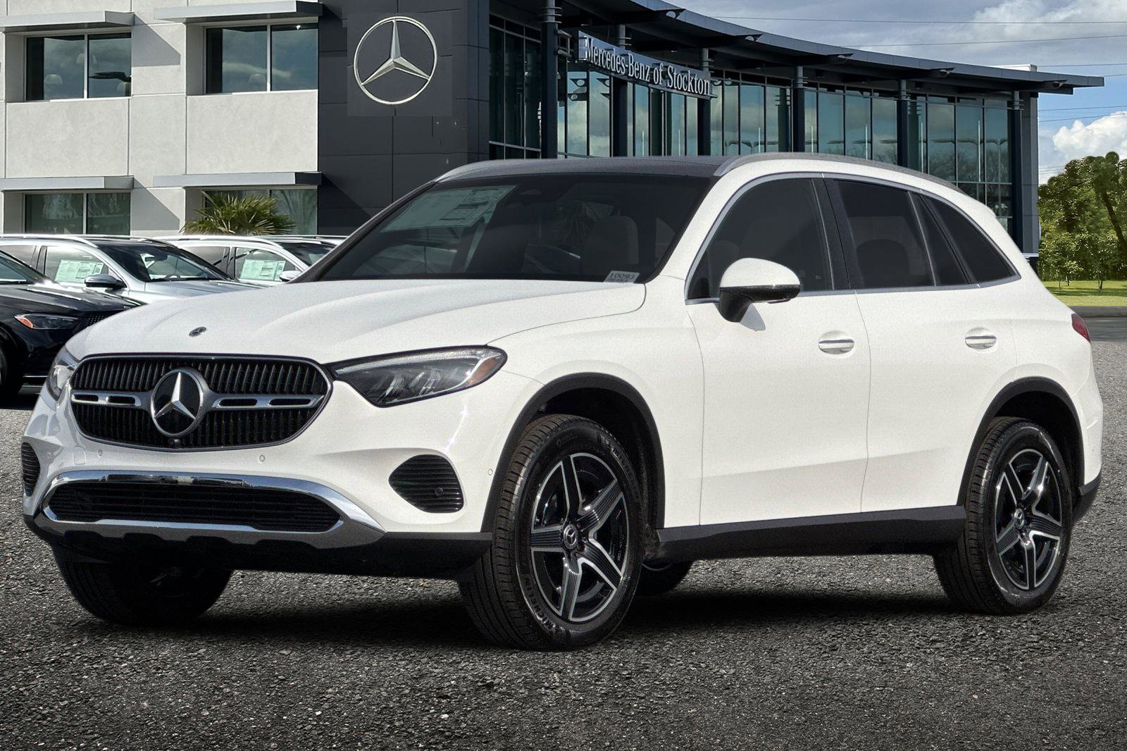 New 2026 Mercedes-Benz GLC 300 4MATIC image 8