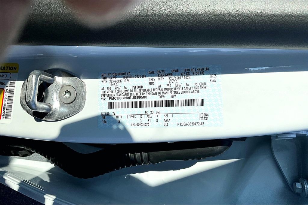 New 2025 Ford Escape Active image 13