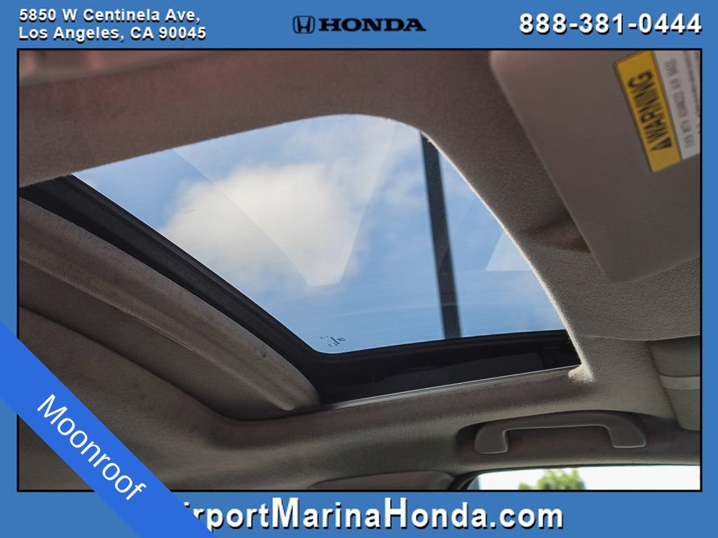 Used 2015 Honda Fit EX image 4