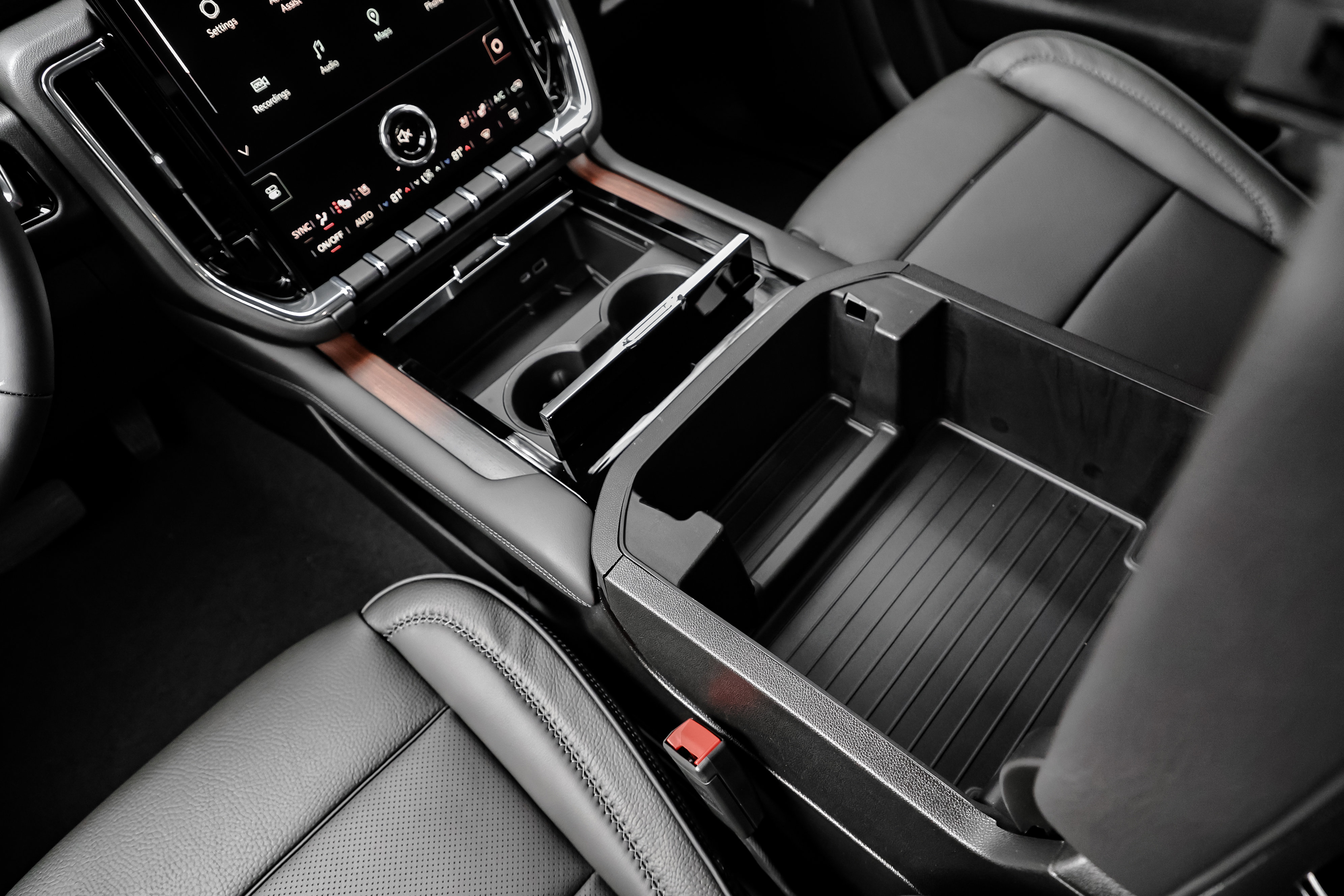 New 2026 GMC Yukon XL Denali image 31