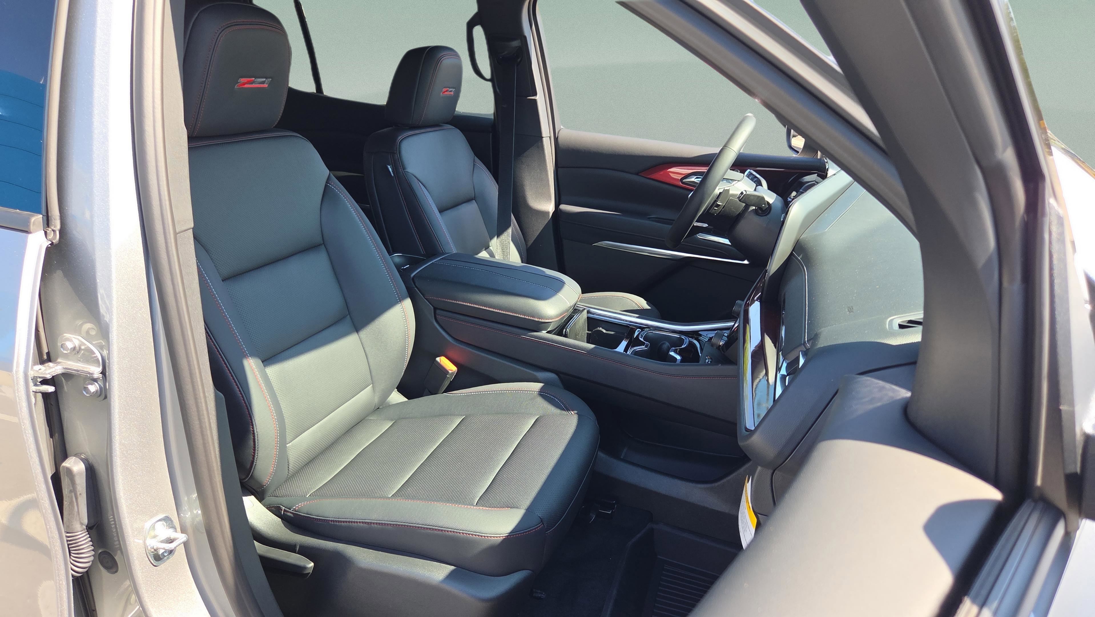 New 2026 Chevrolet Traverse Z71 image 28