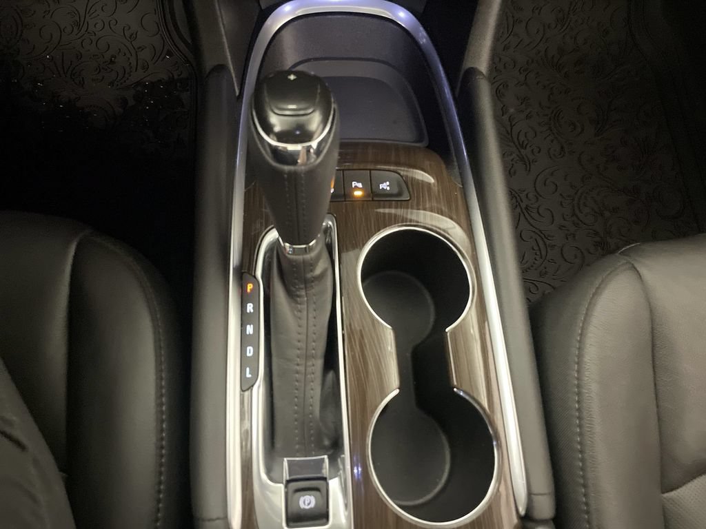 Used 2020 Chevrolet Malibu Premier FWD image 10