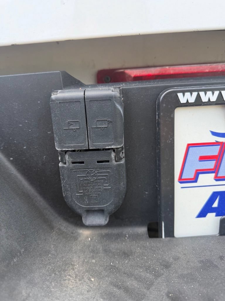 Used 2023 GMC Sierra 3500 Denali AWD/4WD image 29