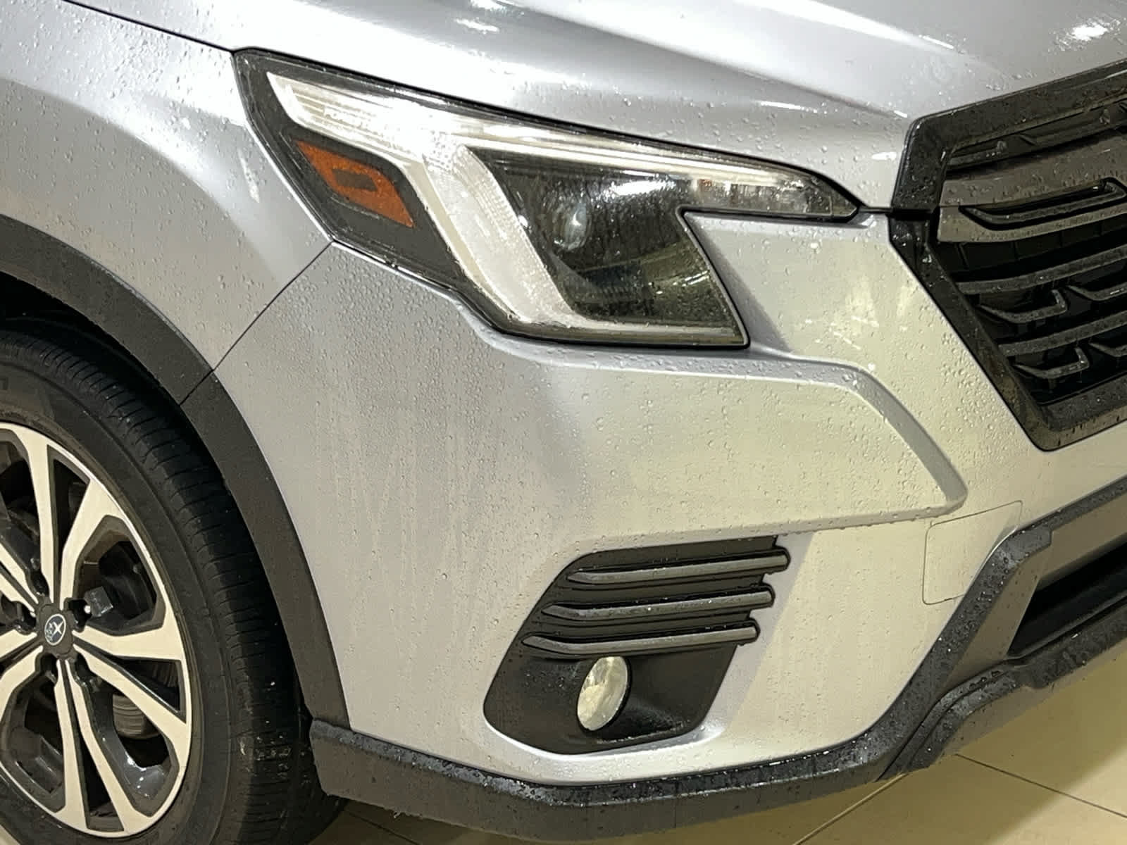 Used 2023 Subaru Forester Limited w/ Popular Package #2 AWD/4WD image 2