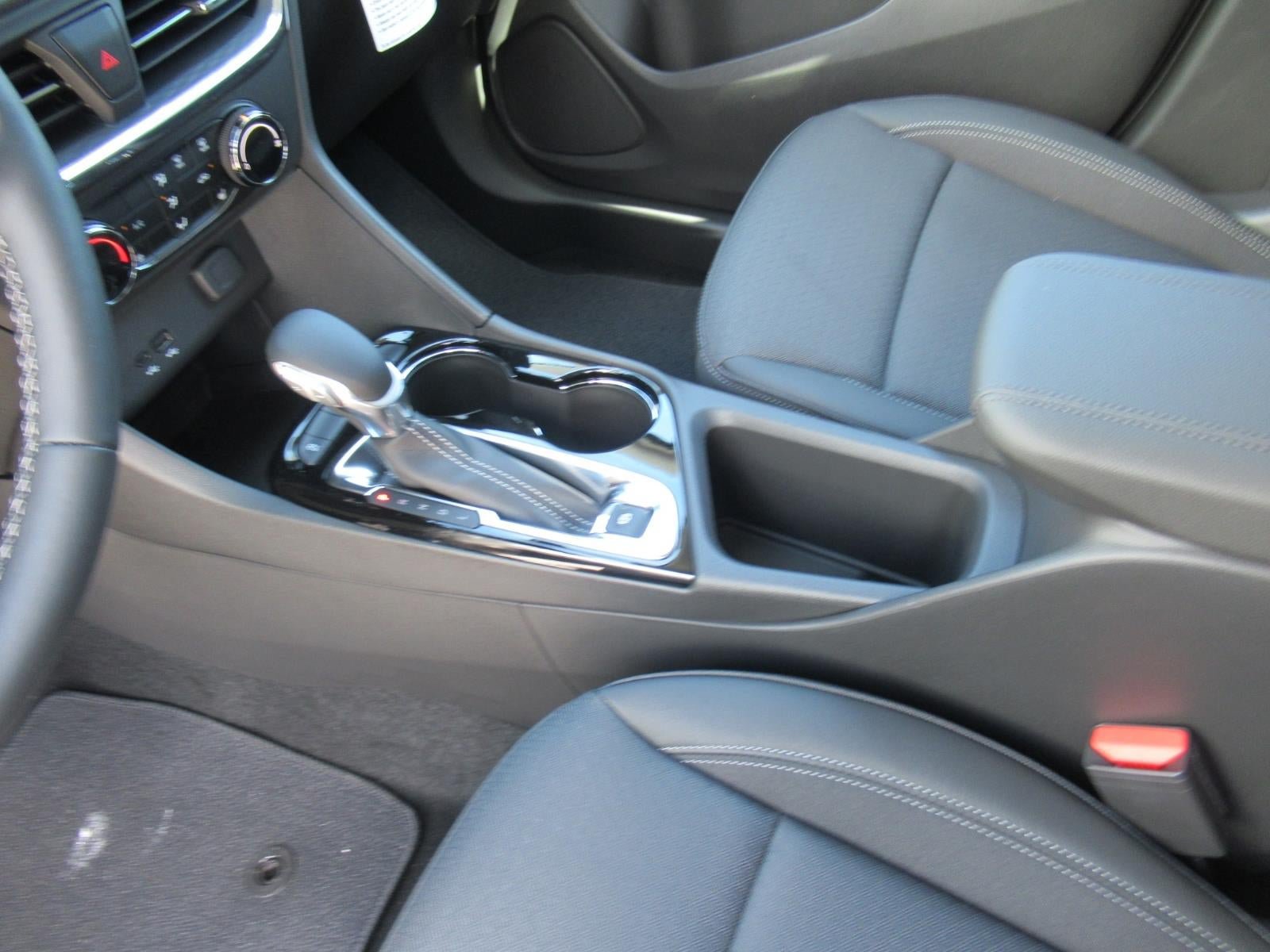 New 2026 Buick Encore GX Preferred w/ Comfort Package FWD image 19