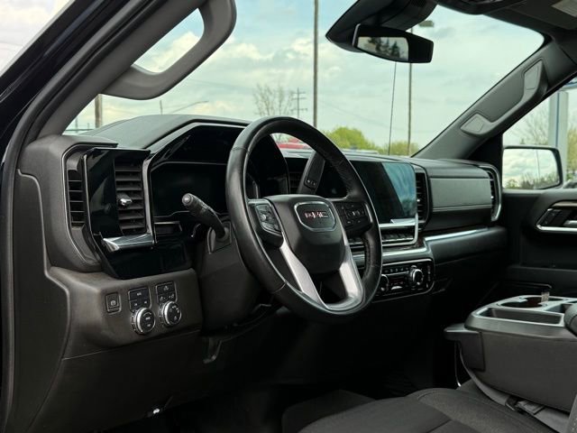 Used 2023 GMC Sierra 1500 SLE w/ Enhanced Capability Package AWD/4WD image 13