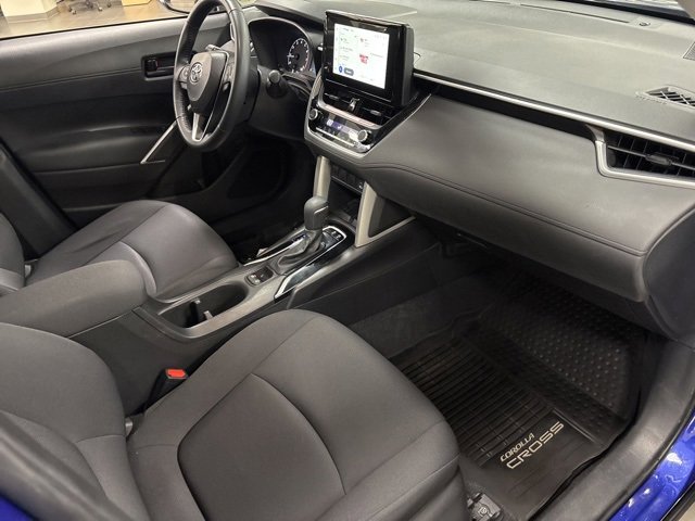 Certified 2024 Toyota Corolla Cross LE image 10