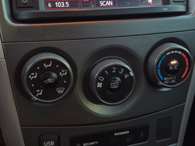 Used 2013 Toyota Corolla S w/ Premium Pkg FWD image 17