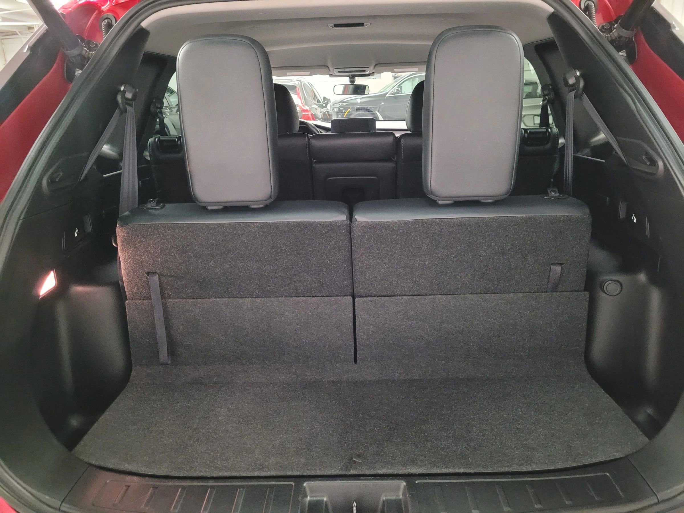 Used 2024 Mitsubishi Outlander SE Black Edition image 35