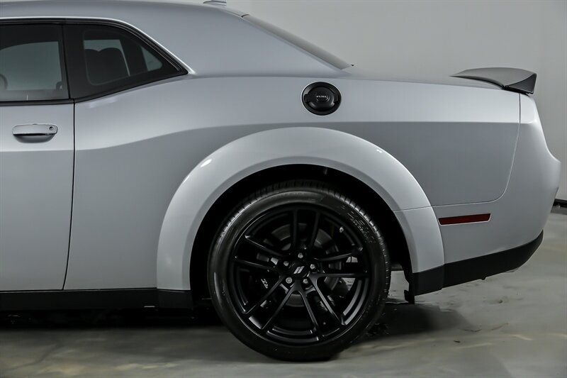 Used 2023 Dodge Challenger R/T Scat Pack RWD image 8