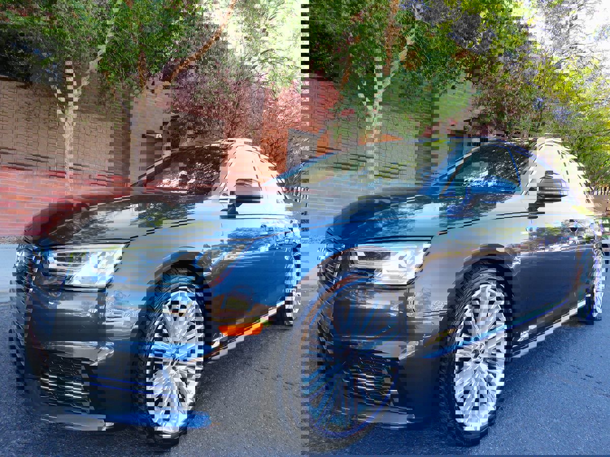 Used 2017 Audi A4 2.0T Premium Plus w/ Premium Plus Package image 2