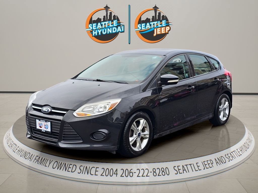 Used 2014 Ford Focus SE w/ SE Winter Package