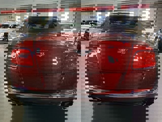 Used 2017 Bentley Continental GT image 17