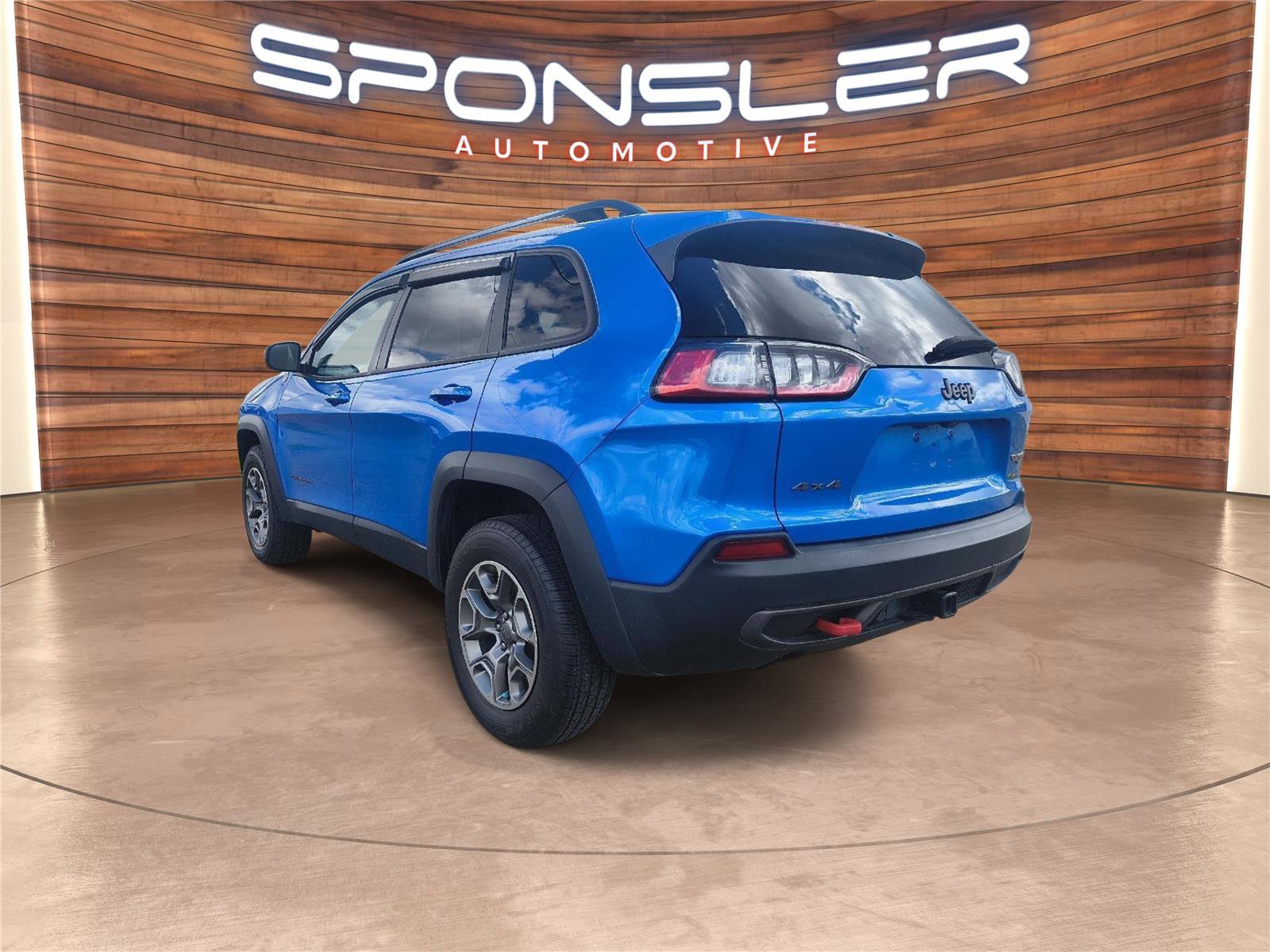 Used 2022 Jeep Cherokee Trailhawk w/ Premium Leather Package image 3