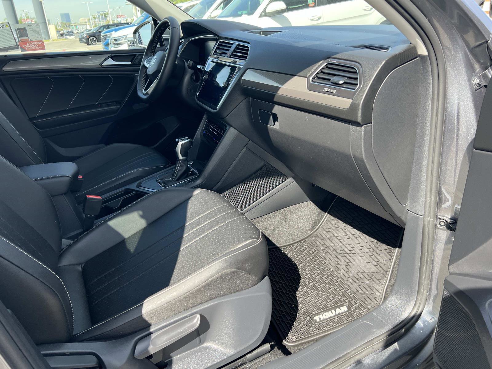 Certified 2023 Volkswagen Tiguan SE image 29