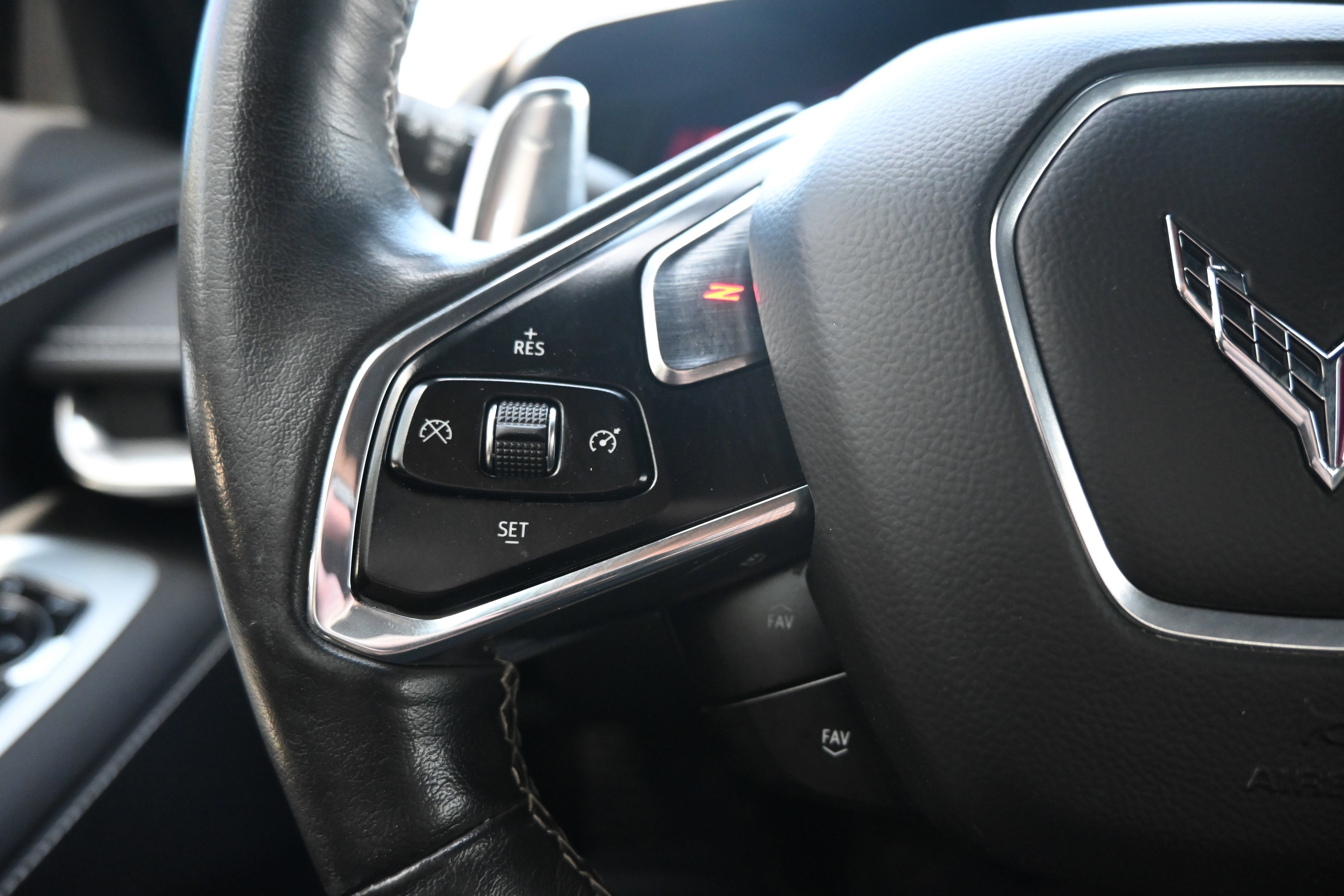 Used 2021 Chevrolet Corvette Stingray Preferred Cpe w/ Z51 Performance Package image 29