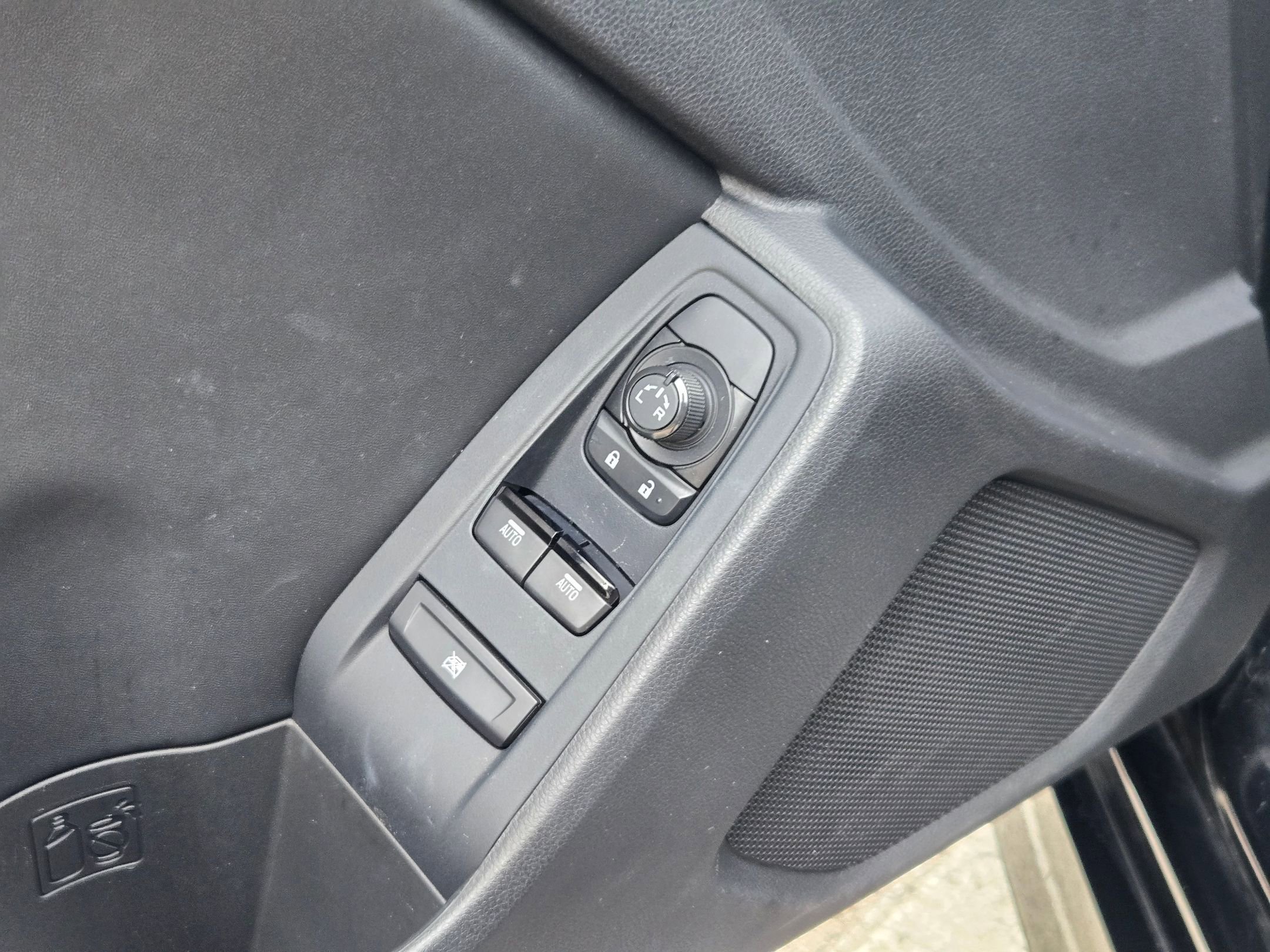 Used 2023 Toyota GR86 Premium RWD image 11