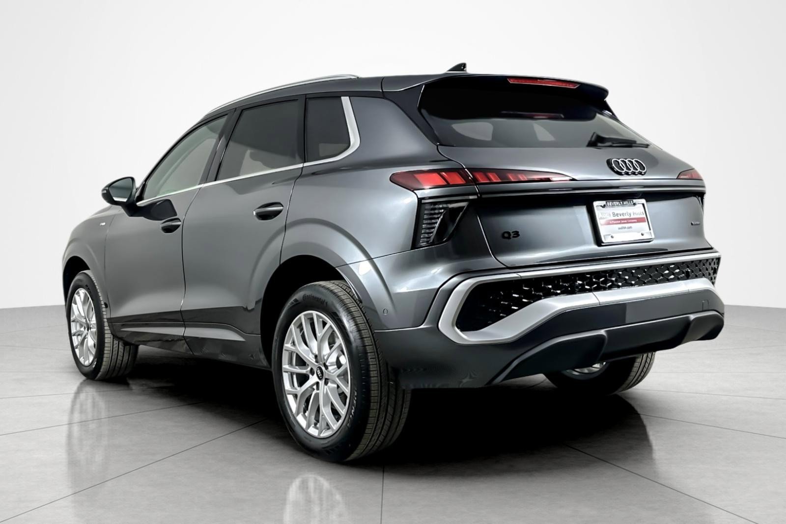 New 2026 Audi Q3 quattro 2.0T image 4