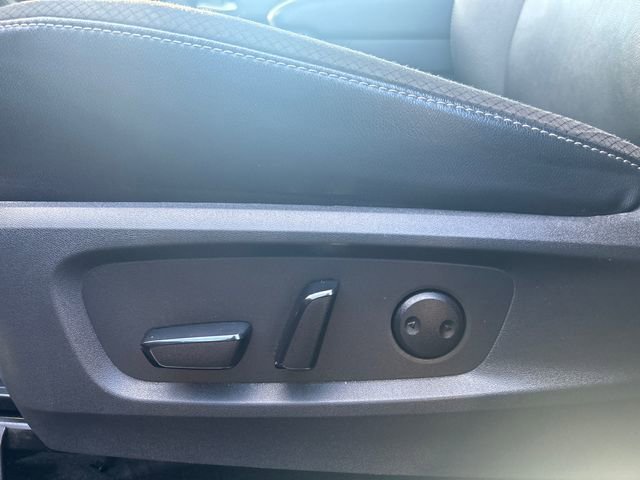 Certified 2024 Nissan Pathfinder SL image 11