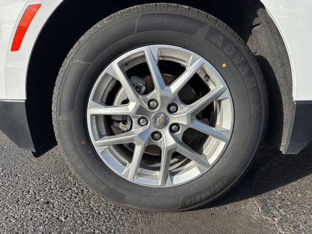 Used 2024 Chevrolet Equinox LT image 32