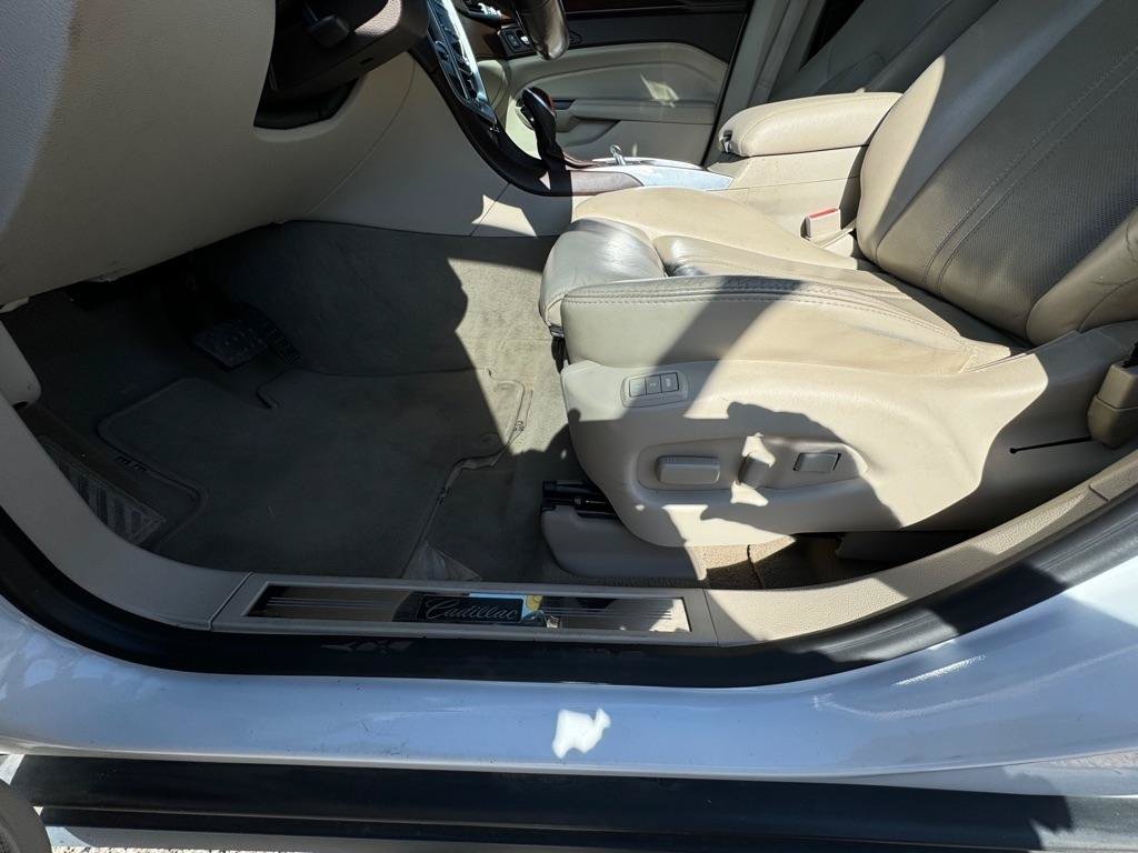 Used 2015 Cadillac SRX Performance w/ Driver Awareness Package FWD image 7