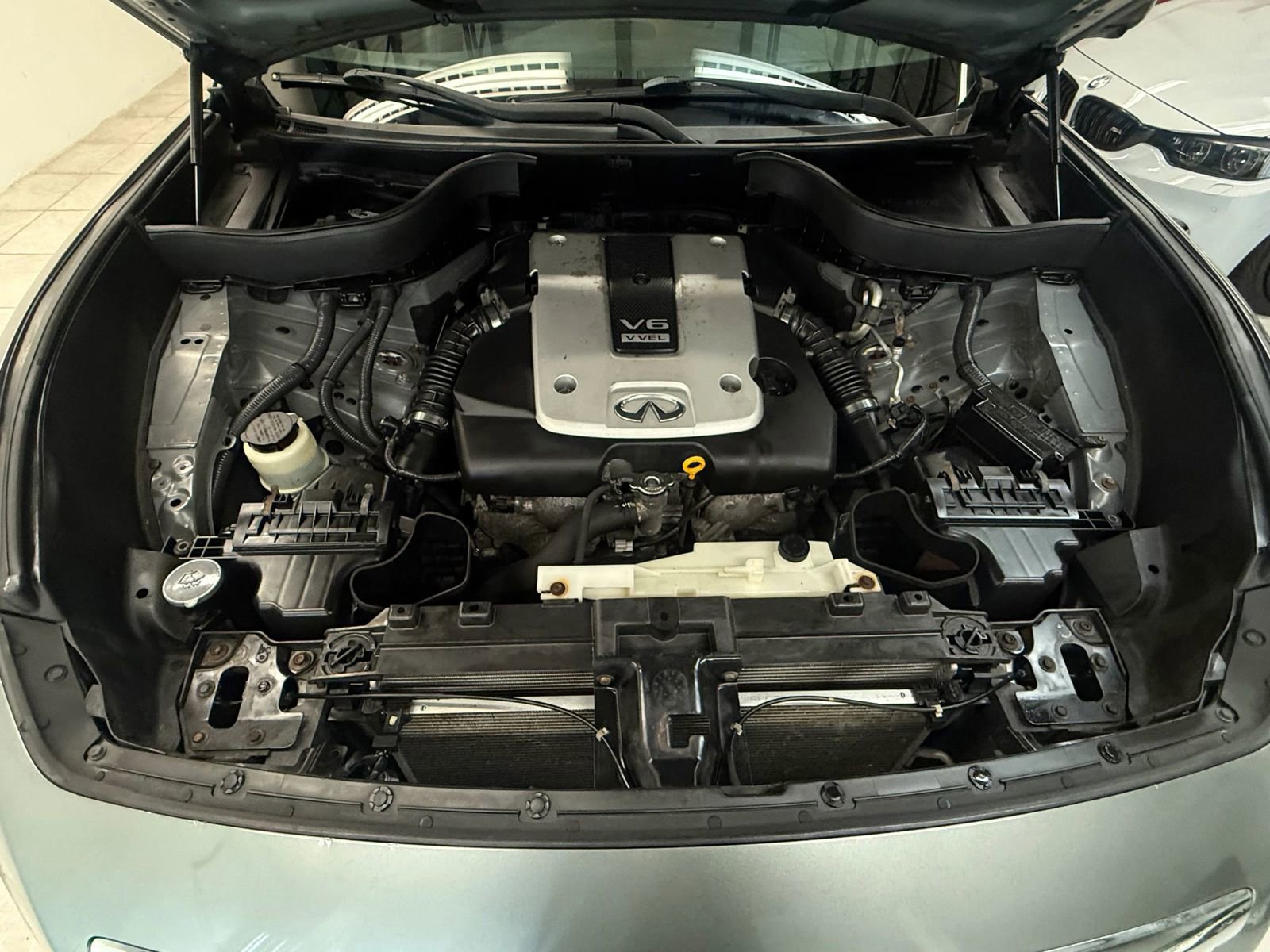 Used 2014 INFINITI QX70 3.7 w/ Premium Package image 38