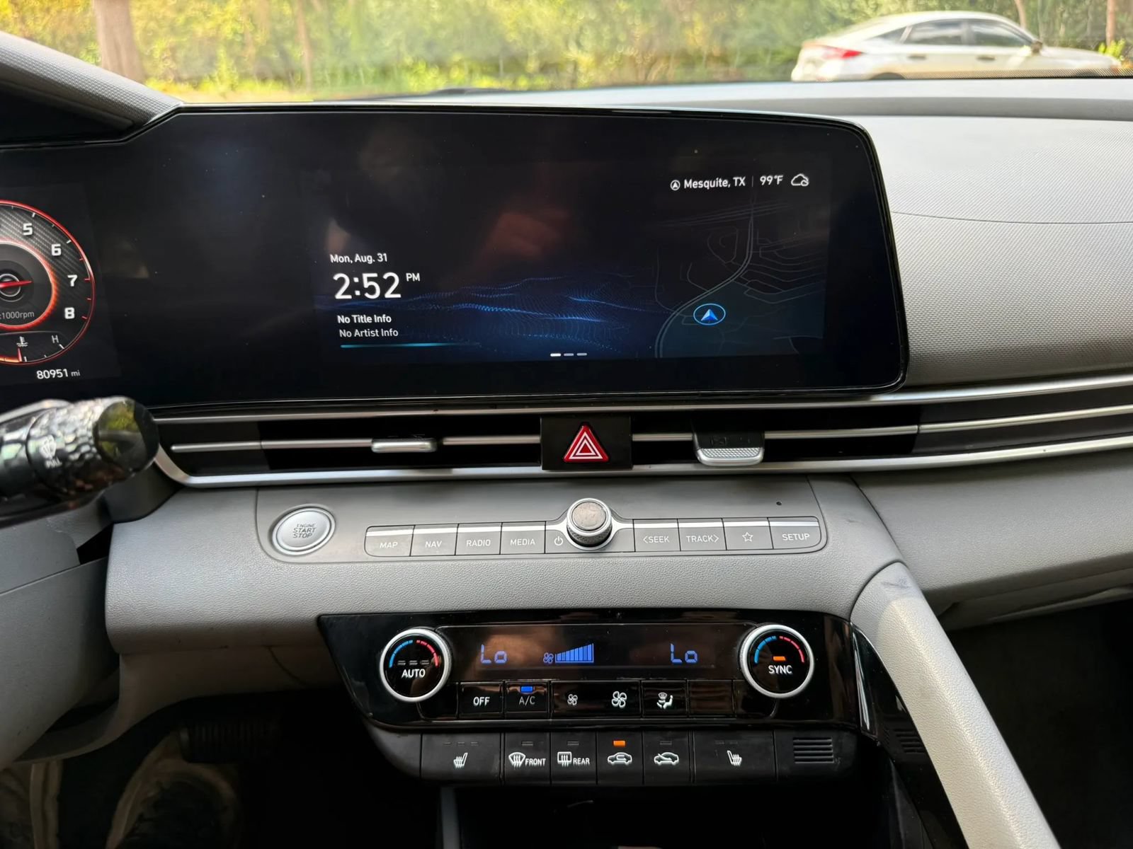 Used 2023 Hyundai Elantra SEL w/ Convenience Package FWD image 27