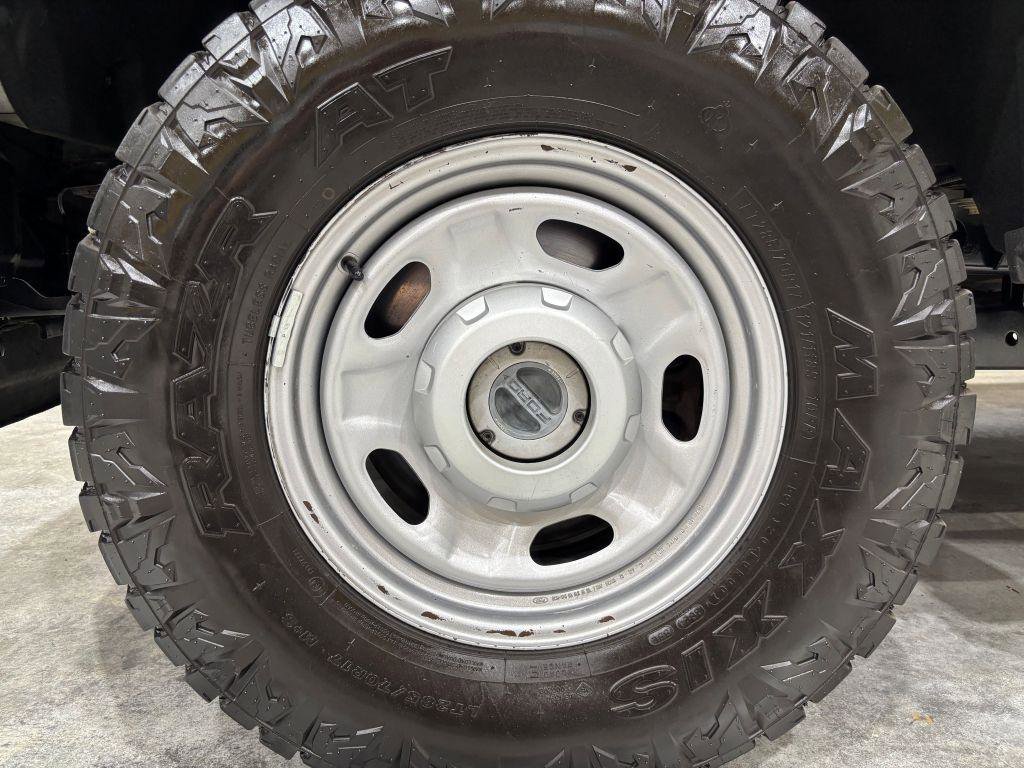 Used 2017 Ford F250 XL w/ Power Equipment Group image 26