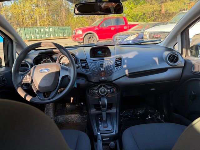 Used 2014 Ford Fiesta S FWD image 3