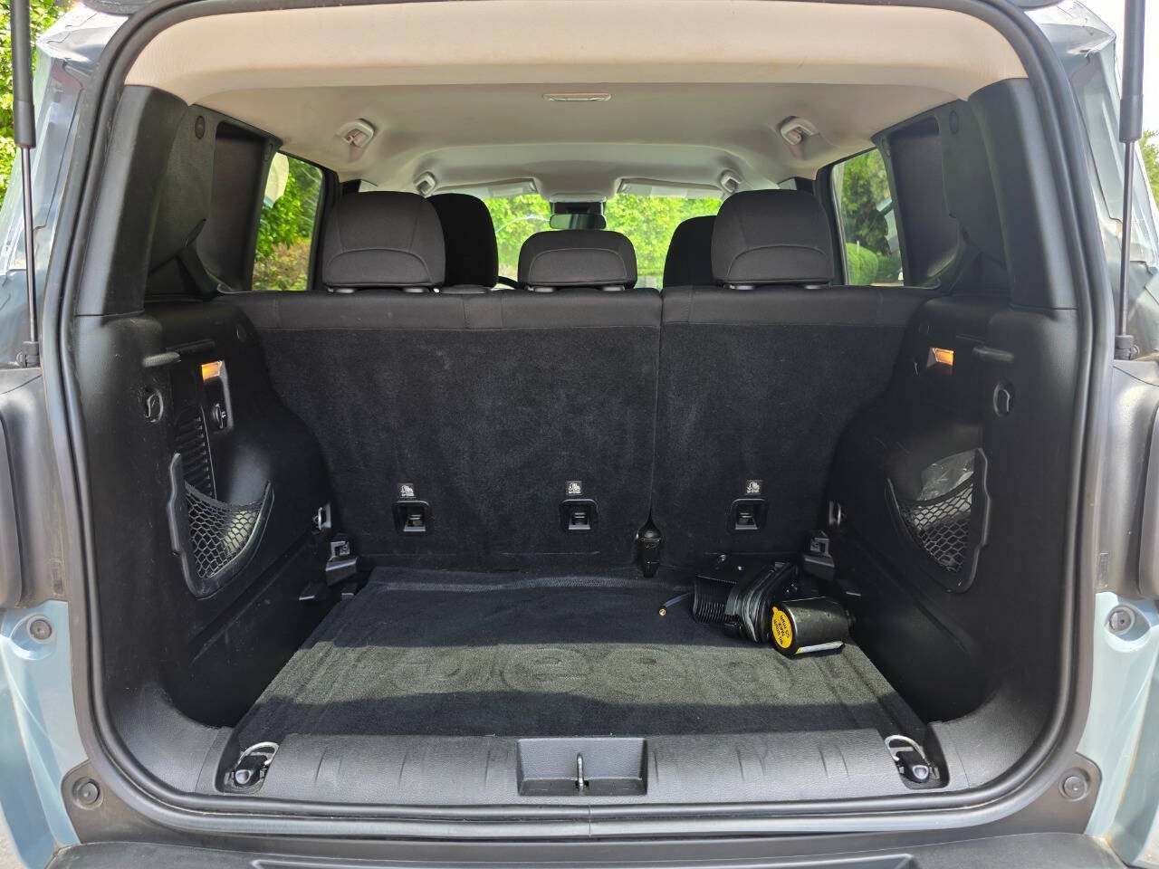 Used 2017 Jeep Renegade Latitude FWD image 31