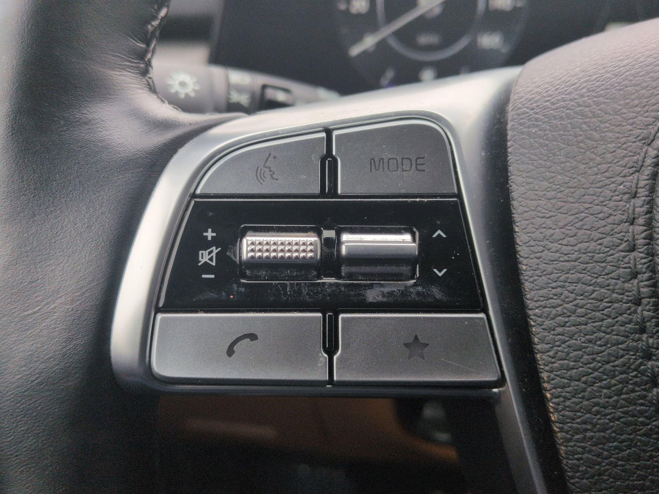 Used 2024 Kia Telluride SX X-Pro image 14