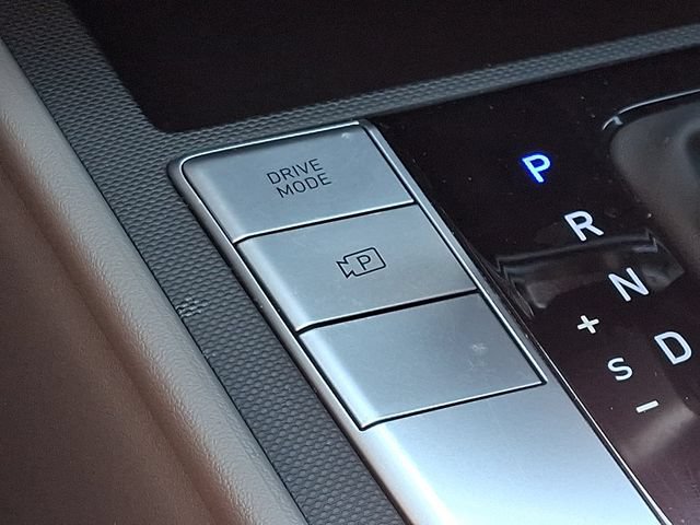 Used 2024 Hyundai Elantra SEL FWD image 26