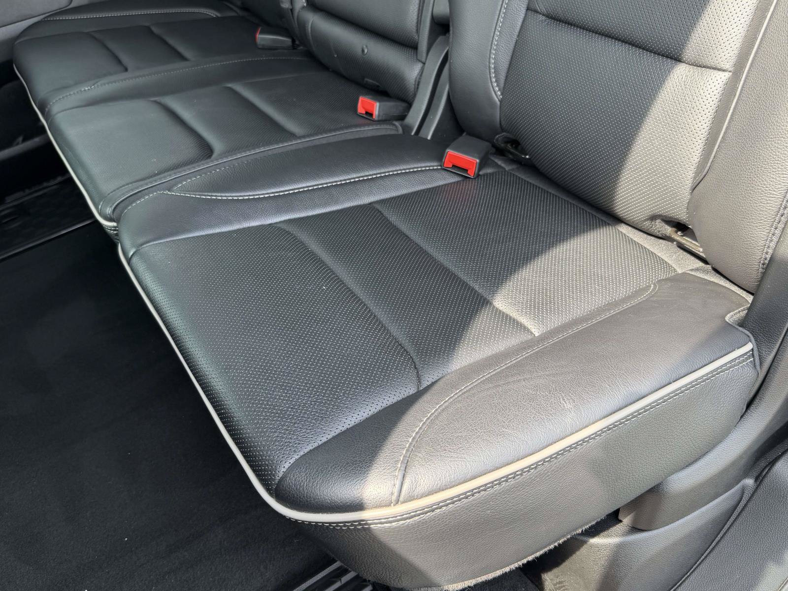 Used 2023 RAM 1500 Limited w/ Night Edition AWD/4WD image 31