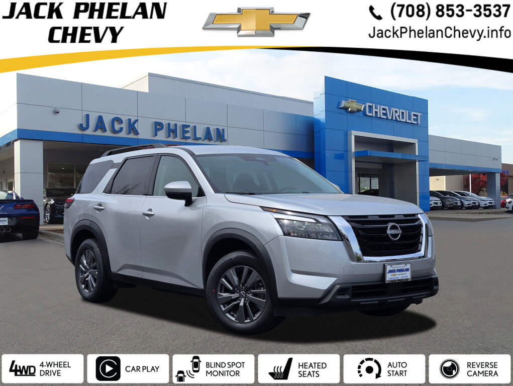Used 2025 Nissan Pathfinder SV