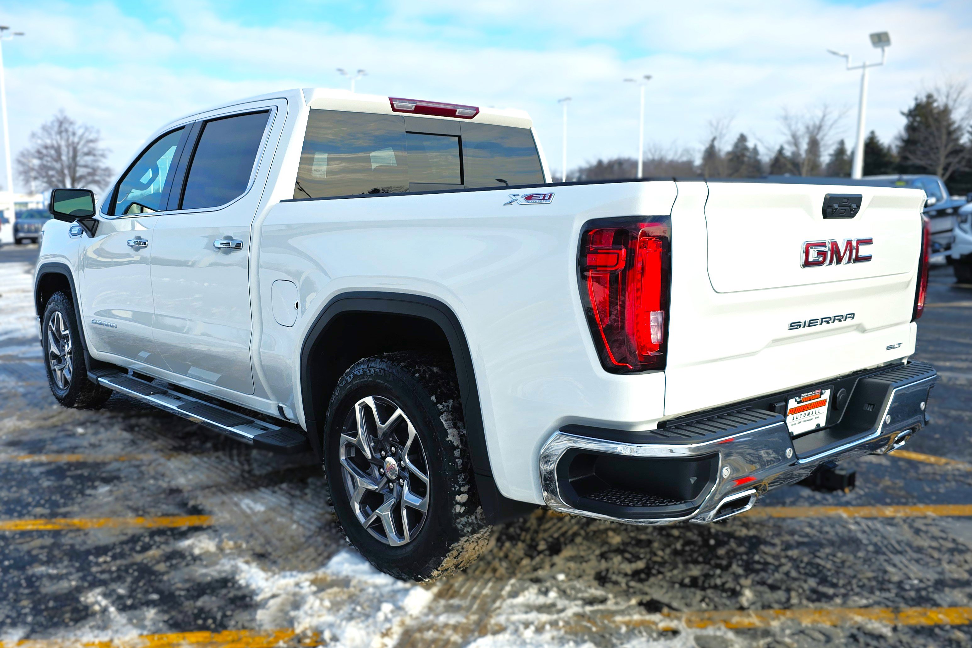 New 2026 GMC Sierra 1500 SLT w/ SLT Premium Plus Package image 6