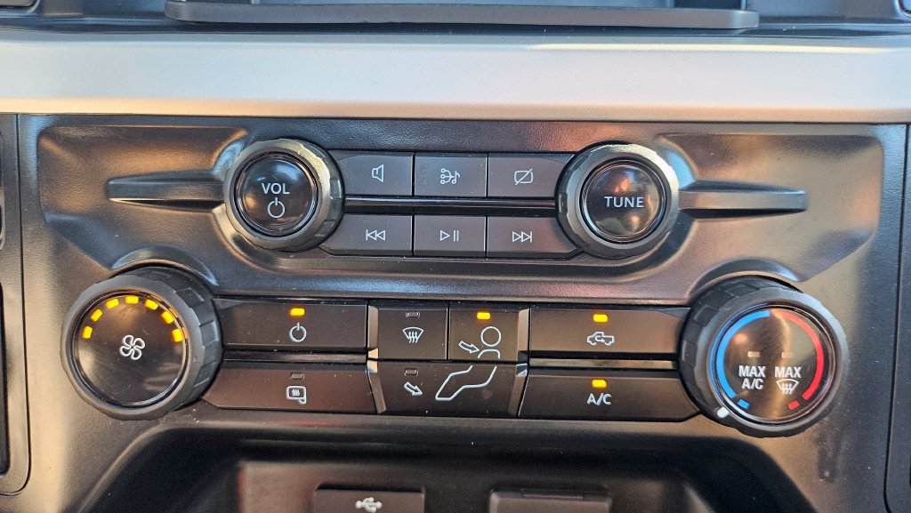 Used 2024 Ford F250 XL w/ XL Driver Assist Package RWD image 30