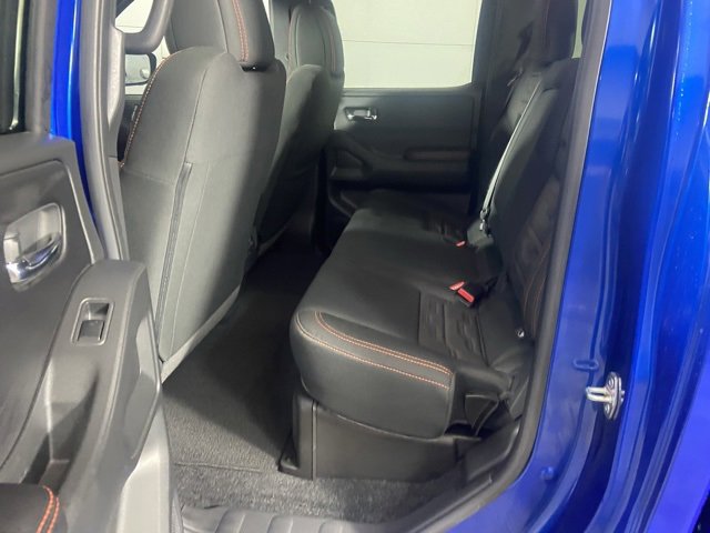 Used 2025 Nissan Frontier PRO-4X w/ Pro Convenience Package image 16