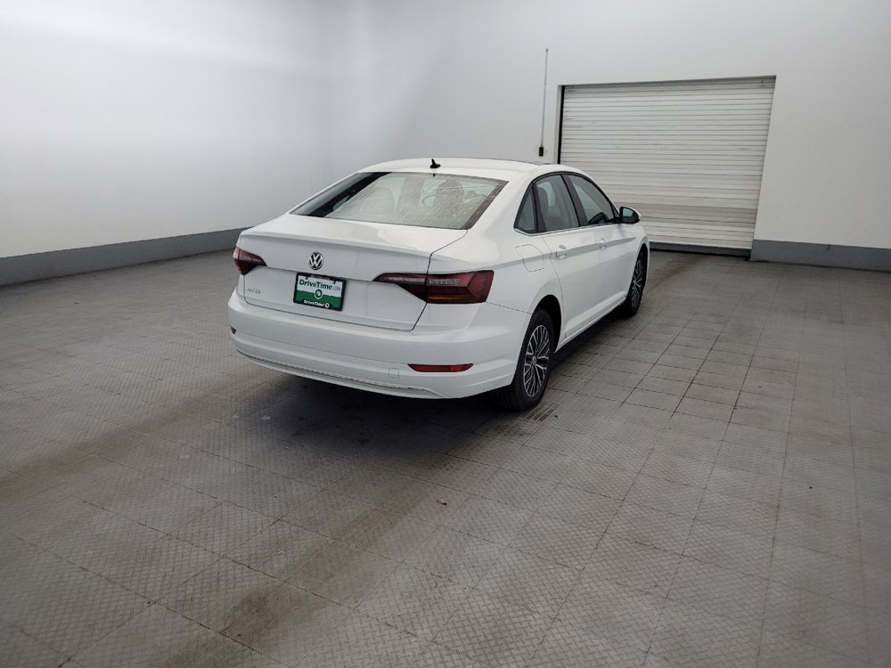 Used 2019 Volkswagen Jetta SE w/ Cold Weather Package FWD image 9