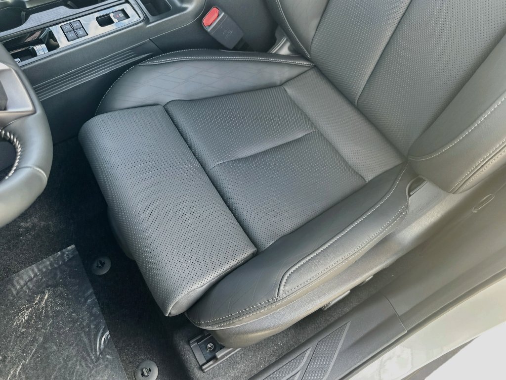 New 2026 Subaru Outback Touring AWD/4WD image 20