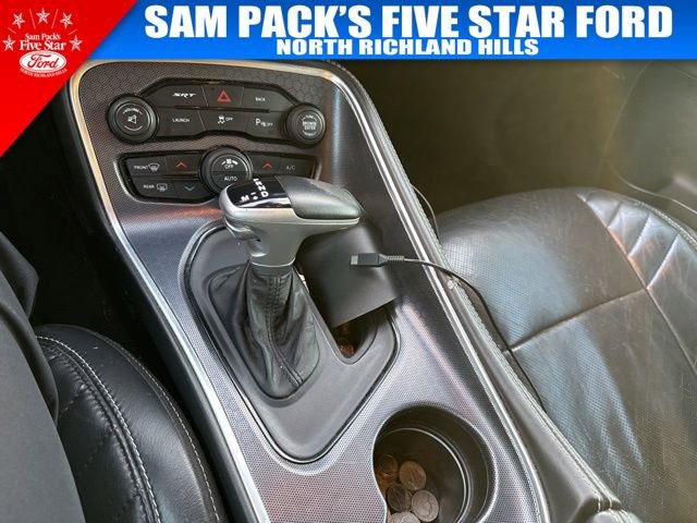 Used 2015 Dodge Challenger SRT image 10