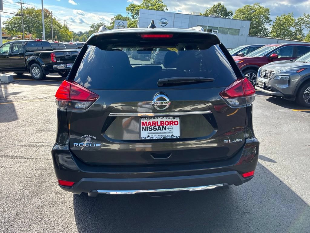 Certified 2017 Nissan Rogue SL w/ SL Premium Package AWD/4WD image 6
