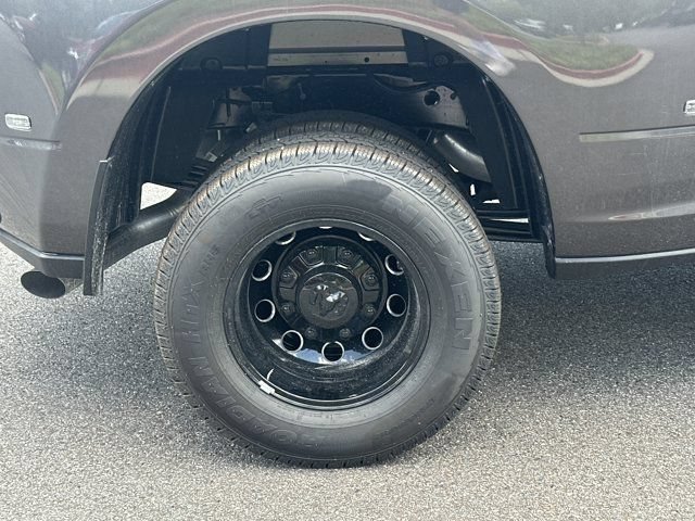 New 2026 RAM 3500 Laramie AWD/4WD image 17