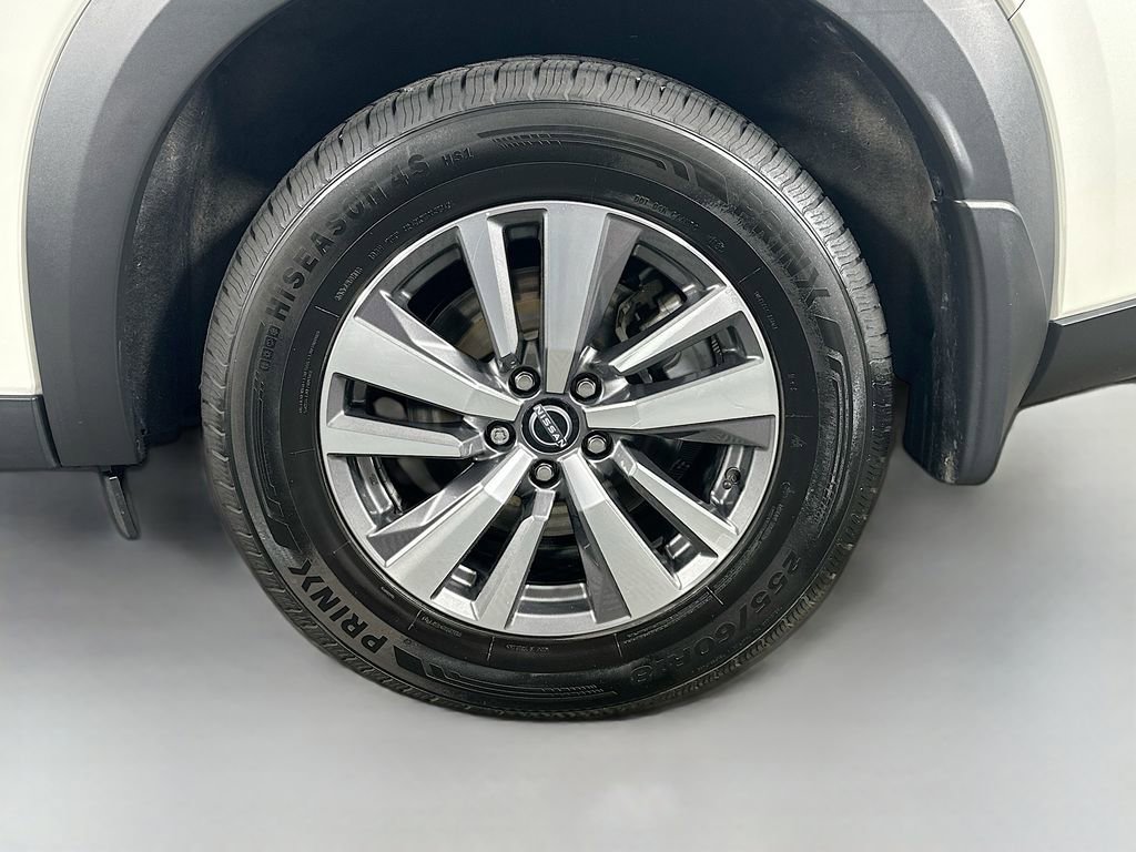 Used 2022 Nissan Pathfinder SL FWD image 35