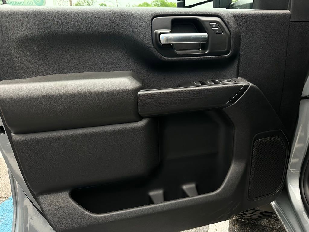 New 2026 Chevrolet Silverado 2500 Custom w/ Custom Value Package image 11
