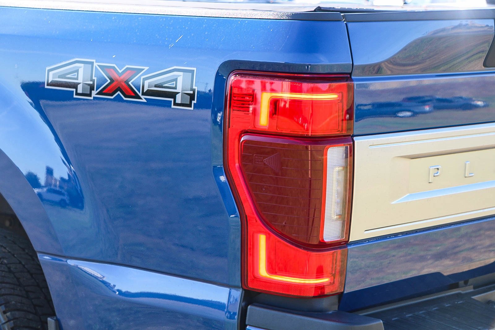 Used 2022 Ford F250 Platinum image 11