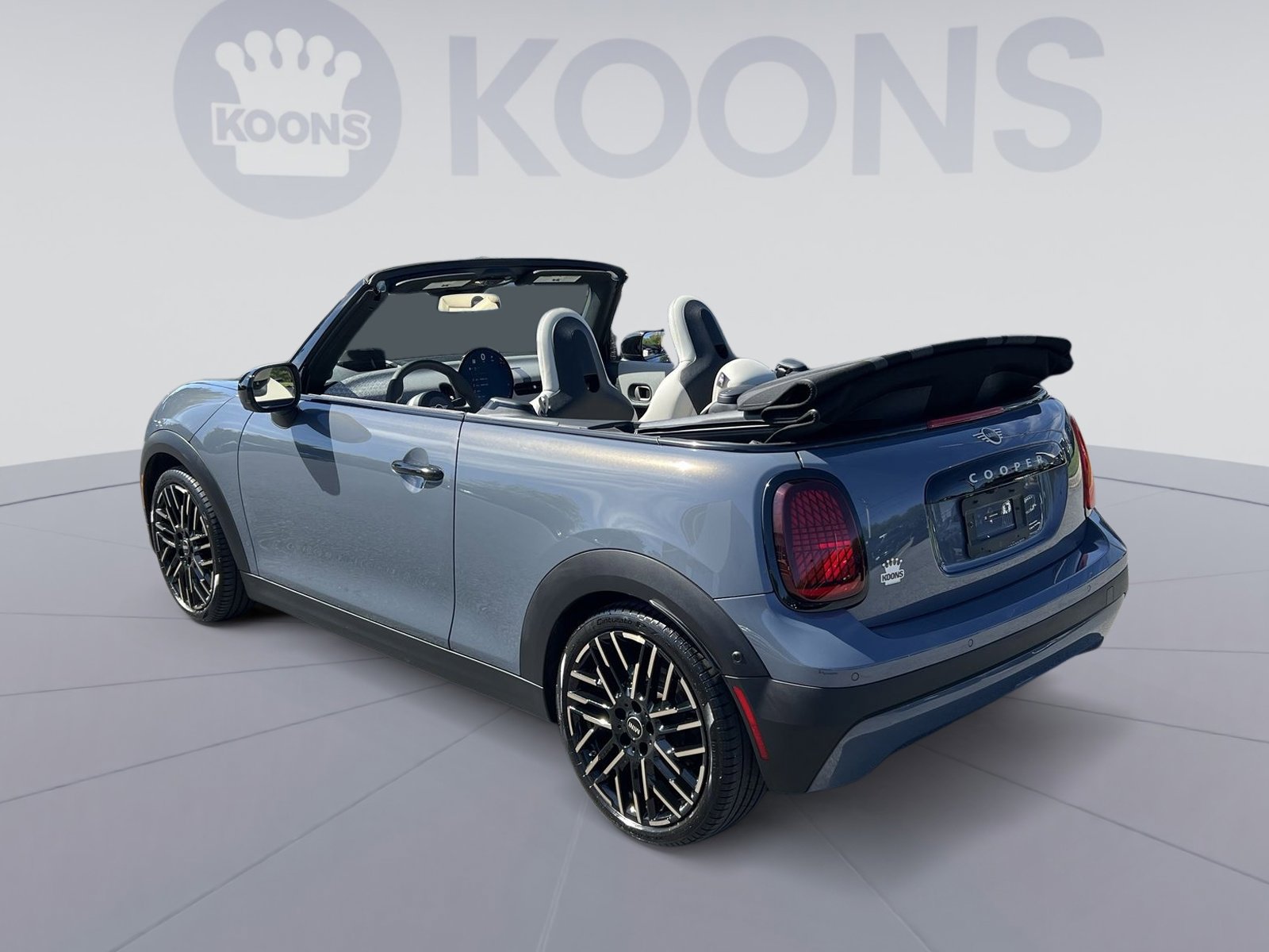 Used 2025 MINI Cooper S FWD image 4